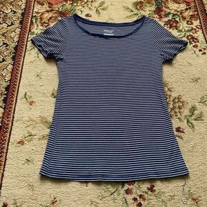 Merona navy blue and white striped tee shirt
